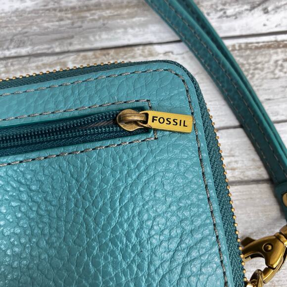 Fossil Leather Wallet Card Holder Pebbled Leather Zip Around Teal 7.5” x 3.5” - Picture 7 of 15